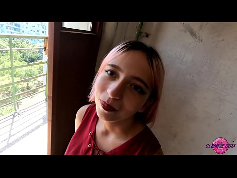 ❤️ סענסואַל תּלמיד סאַקס אַ פרעמדער אין די אָוטבאַקק - מיט זיין פּנים ❤️ שווער פּאָרן ביי yi.quizfarmature.ru ❌❤